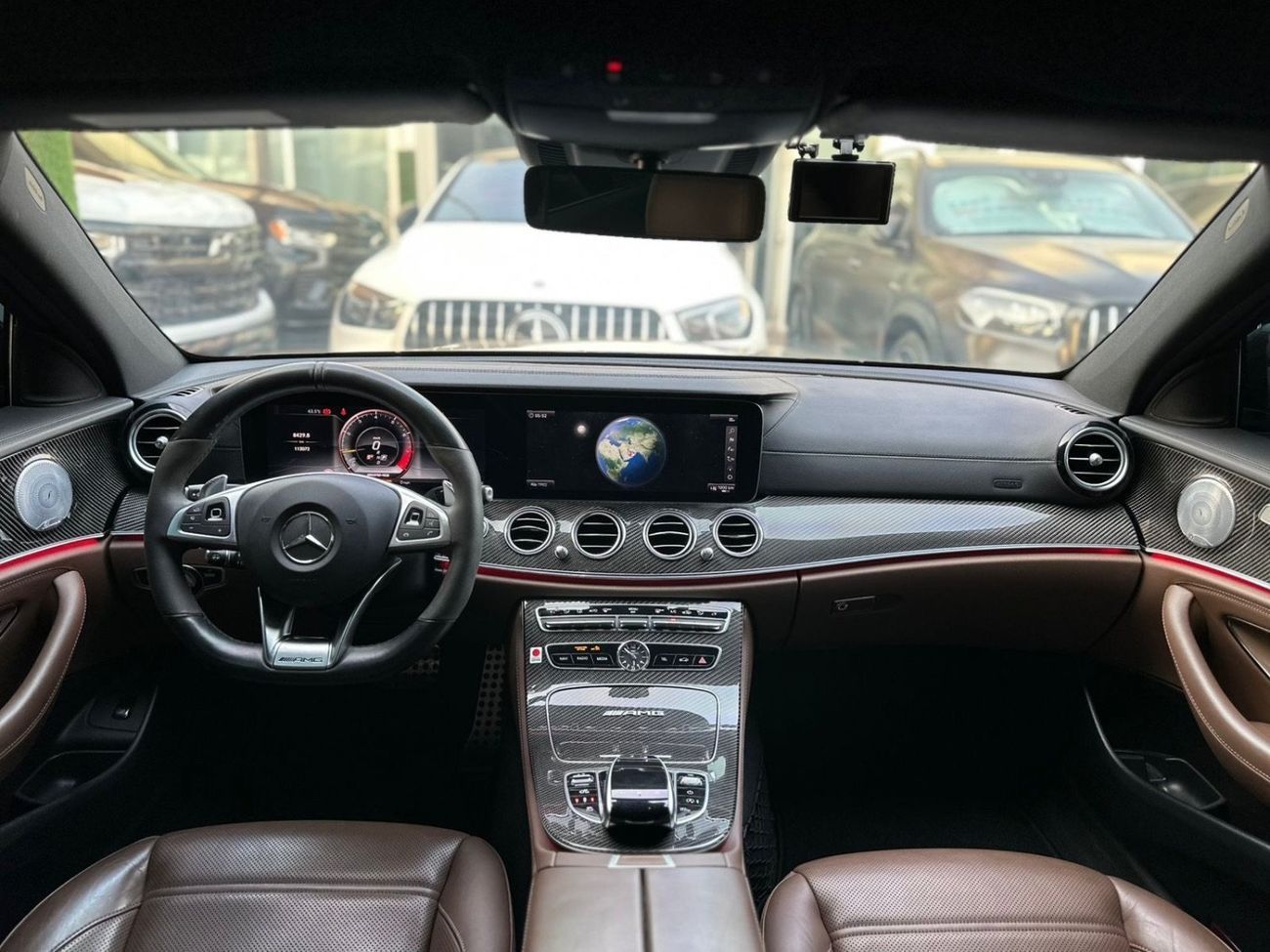 Mercedes-Benz E 63S 4MATIC+ 4.0L MERCEDES BENZ AMG E63s 2018 Korean Specs  (Clean Title)  Original Paint  6 buttons Full