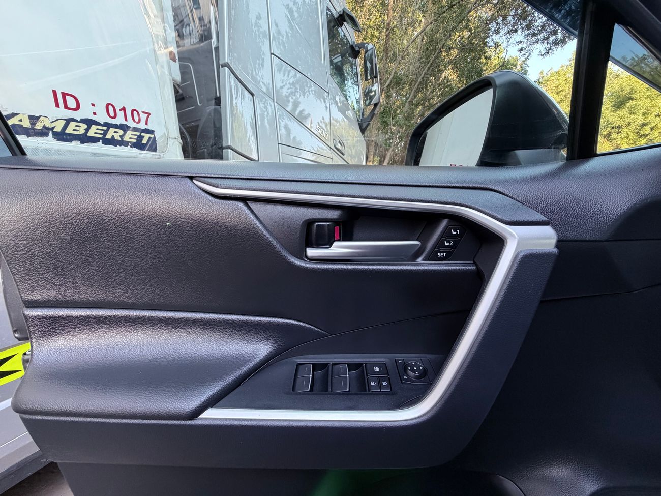 تويوتا راف ٤ Premiun edition