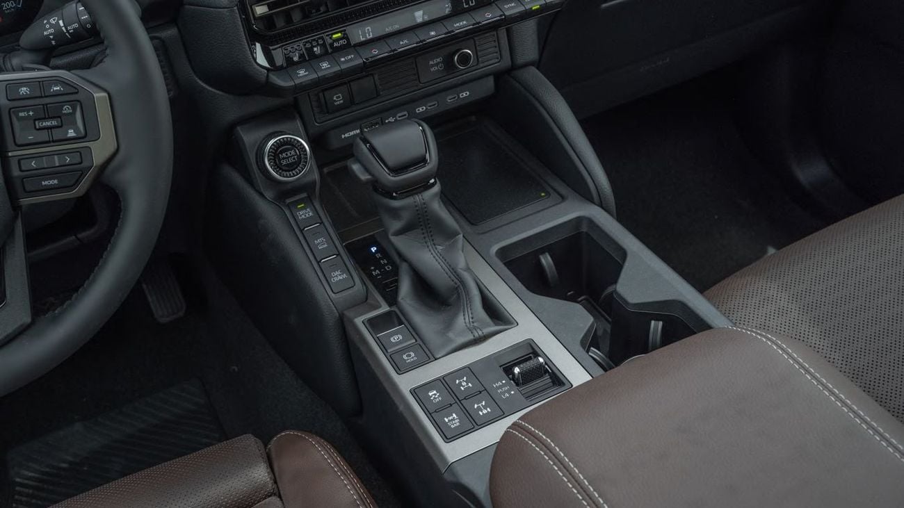 تويوتا برادو TOYOTA PRADO 2.4 ADV HI 2025