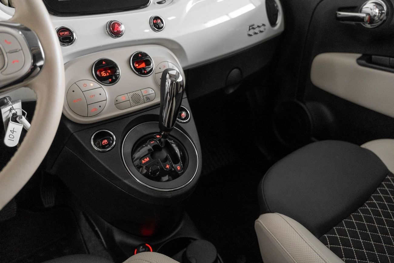 Fiat 500 2023 Fiat 500 Dolce Vita White / Full-Service History/ Dealership Warranty