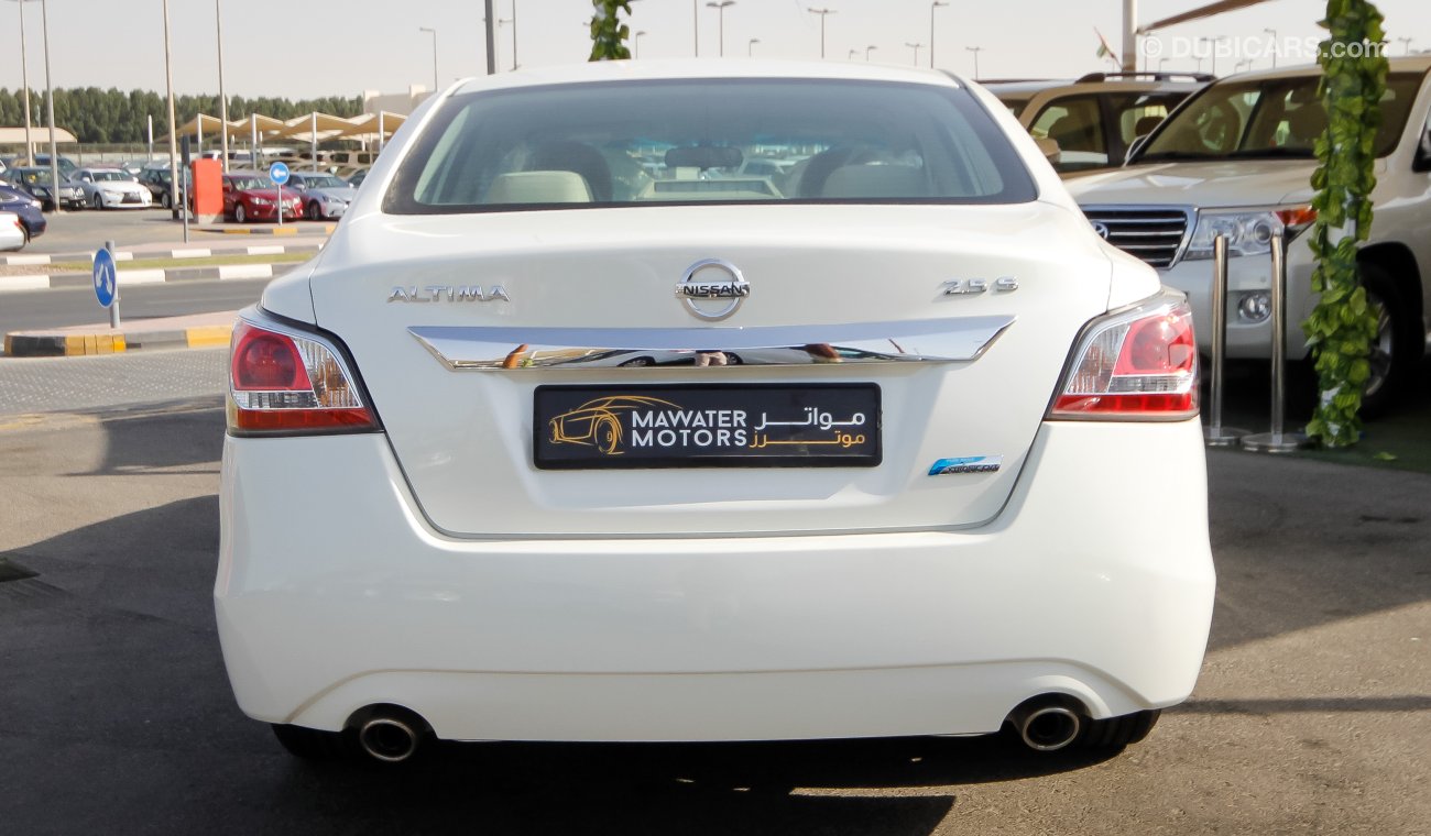 Nissan Altima 2.5 S GCC SPECIFICATION