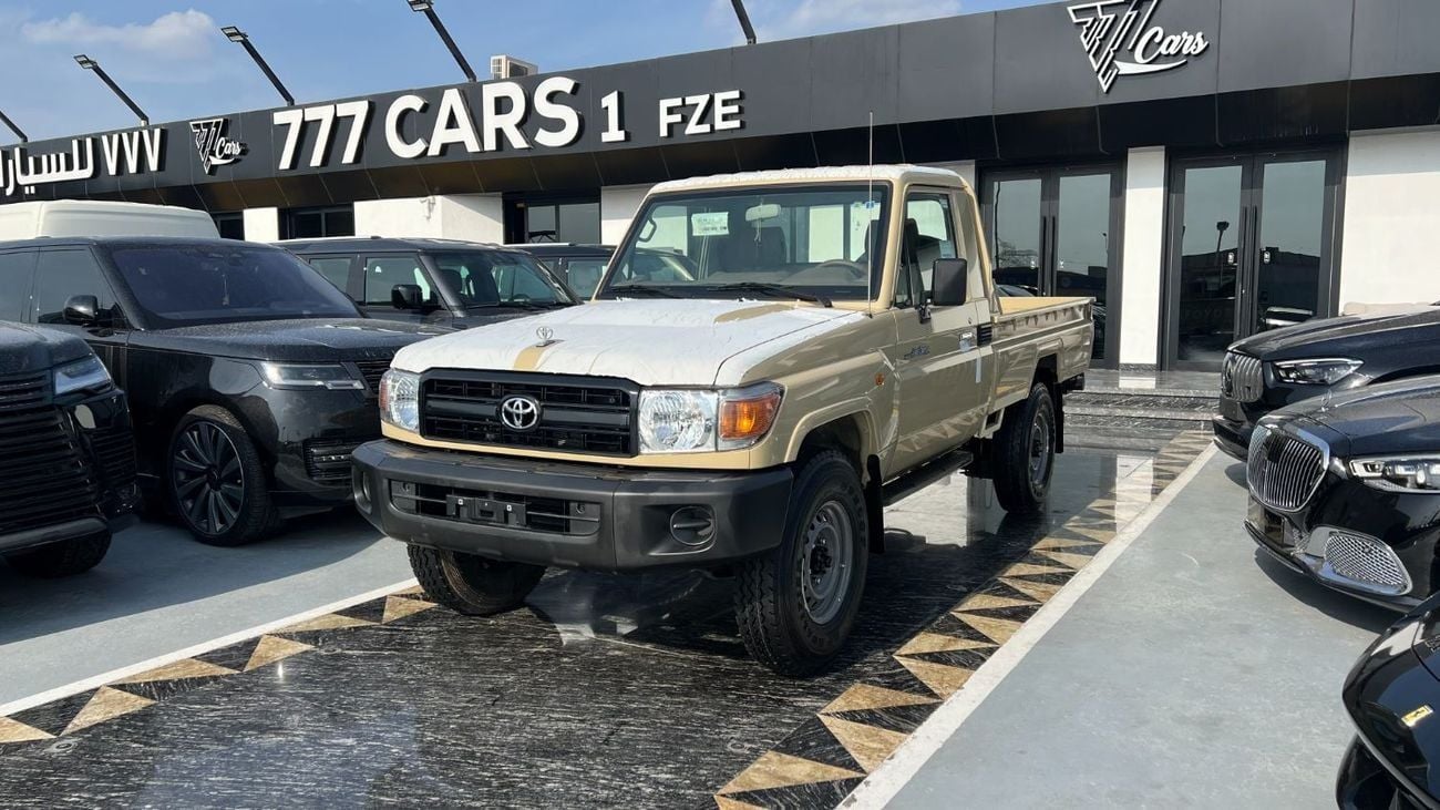 Toyota Land Cruiser Pick Up Std 4.0L Single Cab Utility 4WD TOYOTA LC PICK UP 4.0L Single Cab 4WD