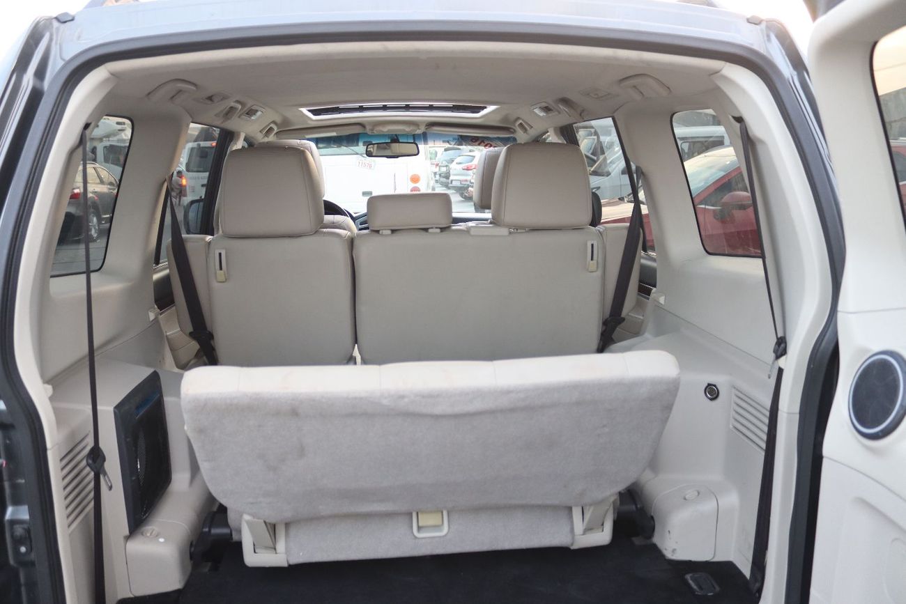 Mitsubishi Pajero GLS 3.5L (189 HP) Mitsubishi Pajero - 2016 - Full Option - GCC - Accident-Free - 3.5L Engine - Excel