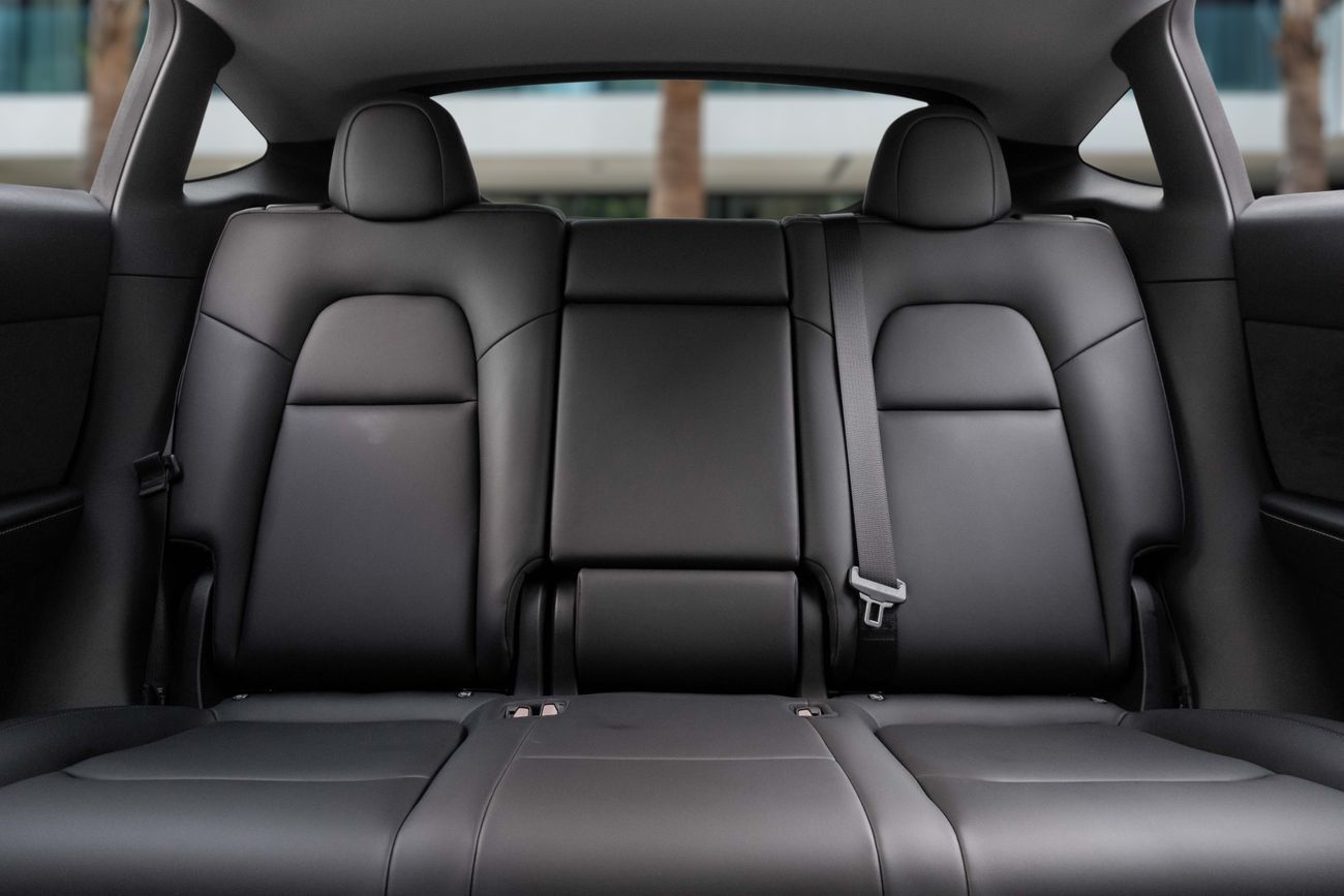 تسلا موديل Y 2,106 P.M | Model Y Long Range Autopilot | 0% Downpayment | Perfect Condition!