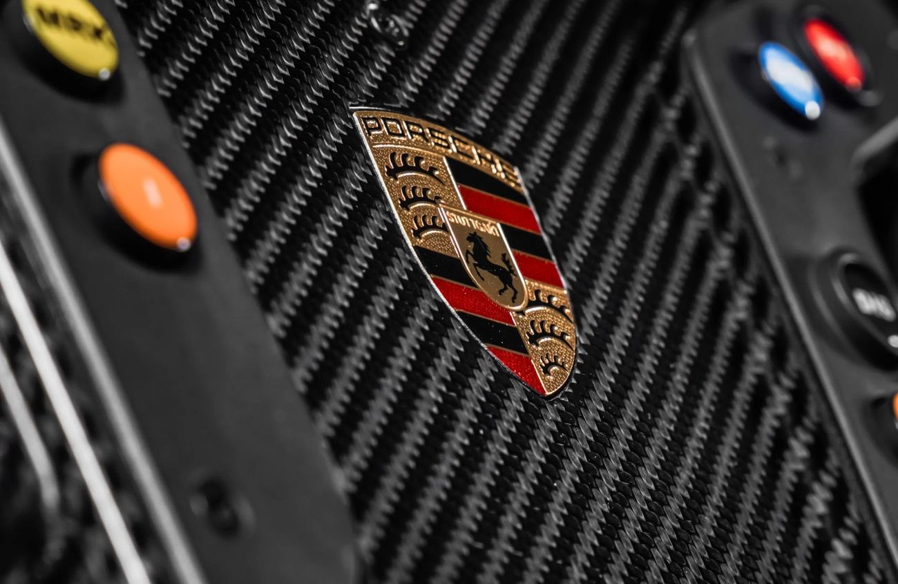 Porsche 911 3.8L F-6 Twin-Turbocharged Engine