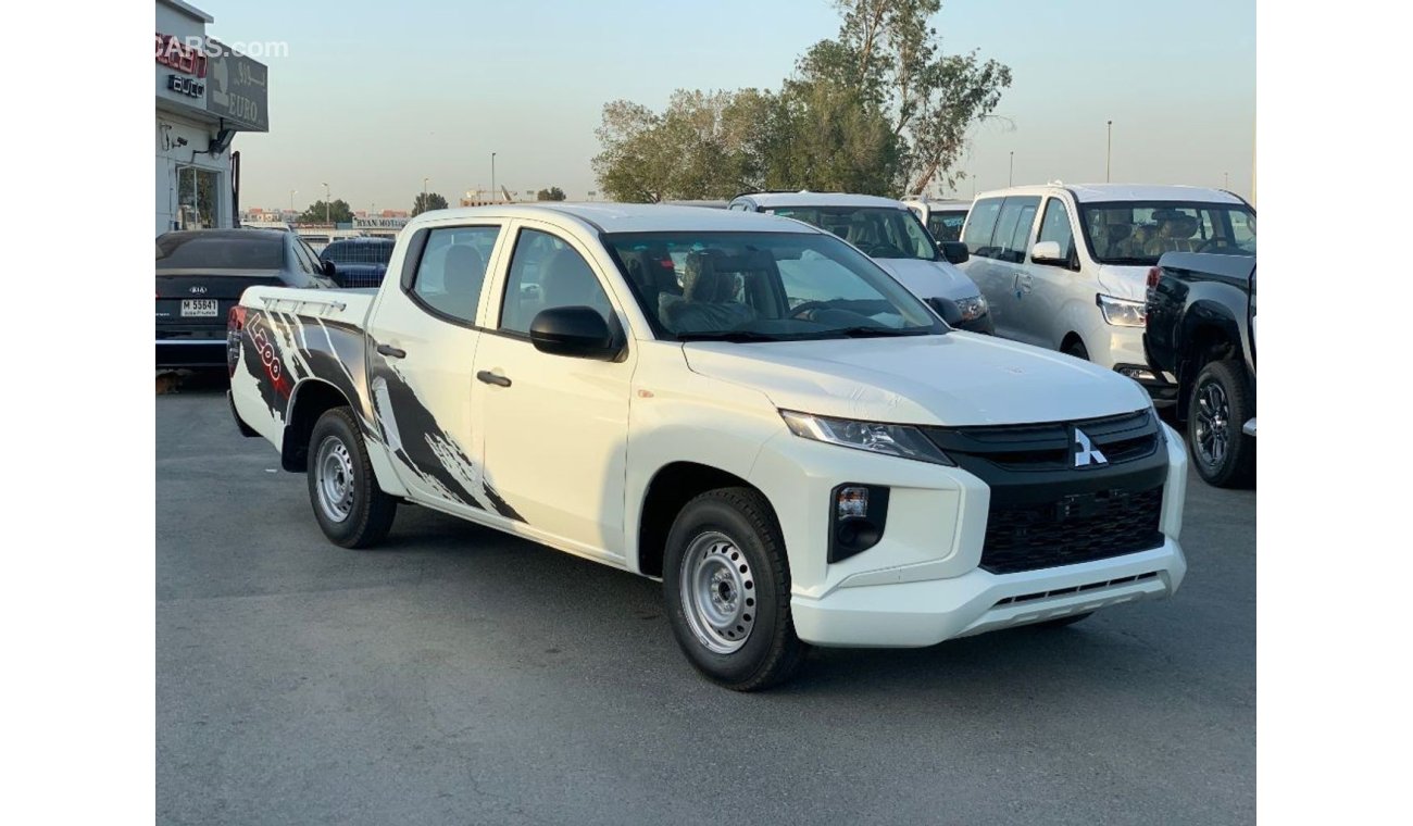 Mitsubishi L200 Pick Up 4x2 2.4L Gasoline 2020