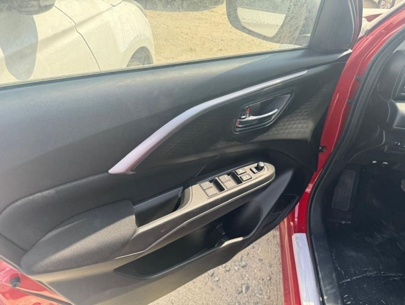 سوزوكي سويفت 1.2L HYBRID GLX 2025