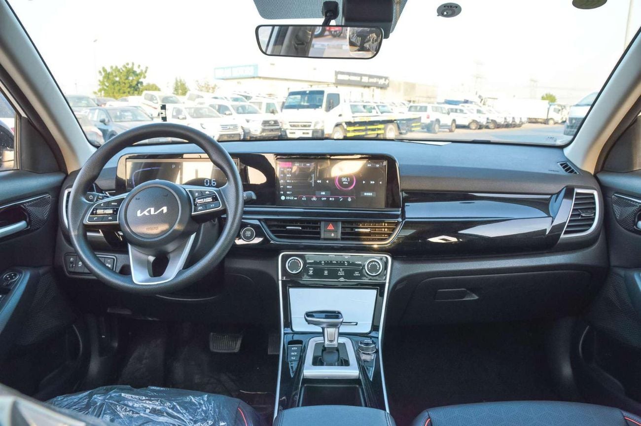 كيا سيلتوس KIA SELTOS 1.5L FWD PETROL SUV 2025