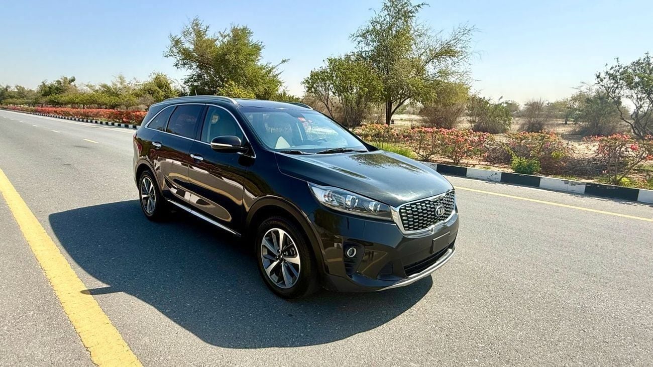 كيا سورينتو Std 2.5L AWD