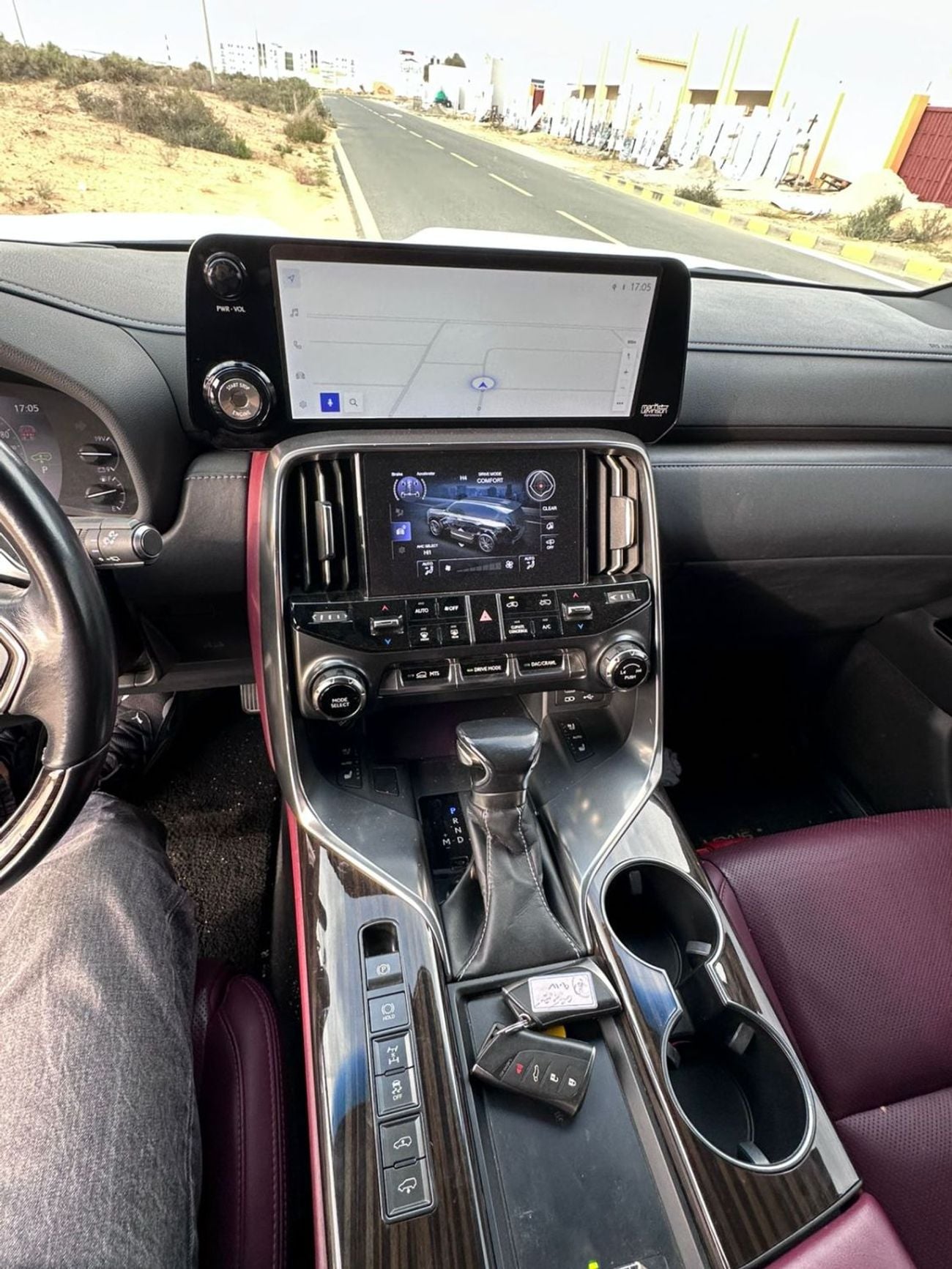 Lexus LX 600 3.5L twin-turbo V6