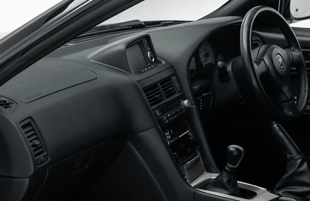 Nissan GTR 2.6L I-6 Turbocharged Engine