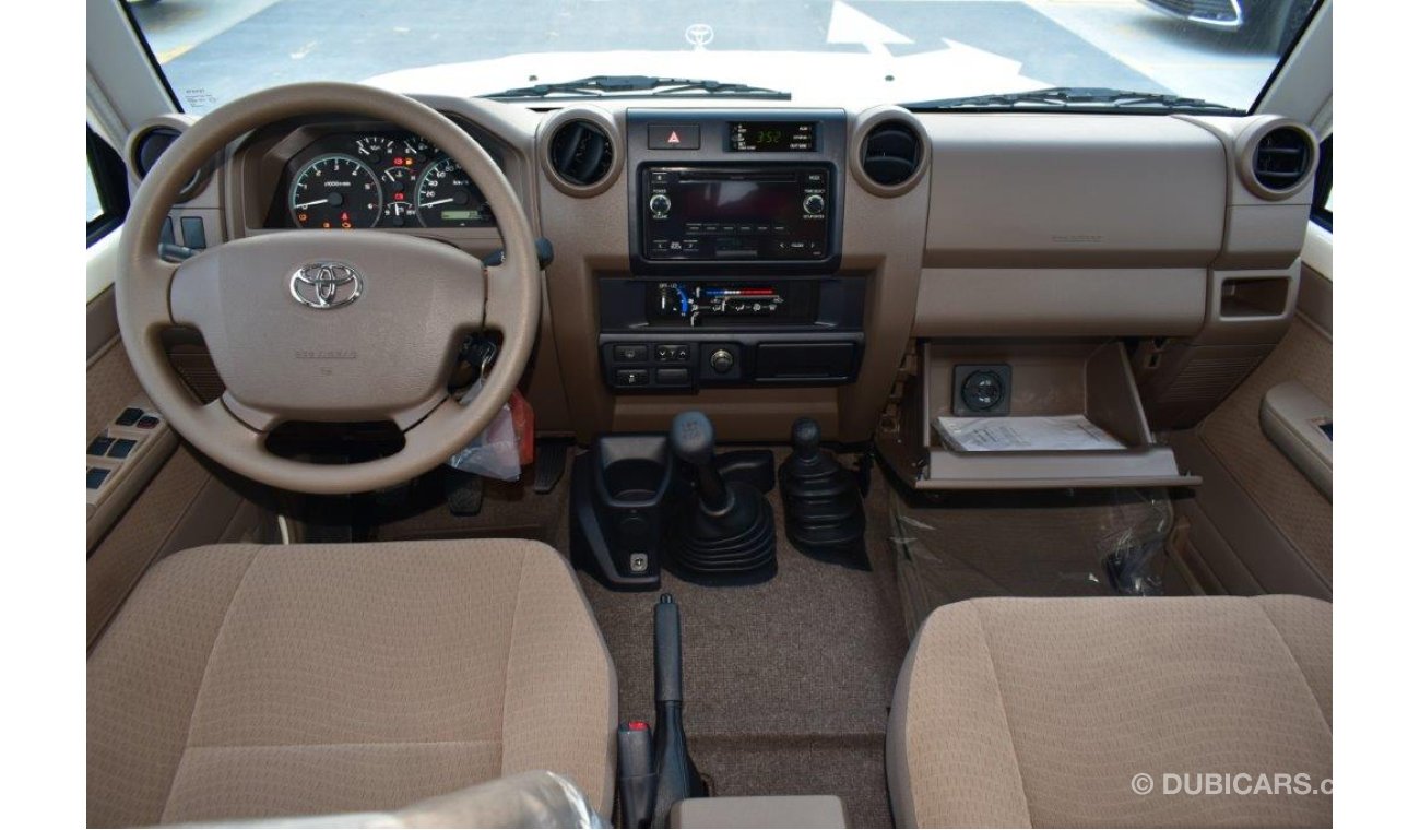 تويوتا لاند كروزر 70 76 Hardtop LX V8 4.5L Turbo Diesel 4wd 6 Seat Manual Transmission