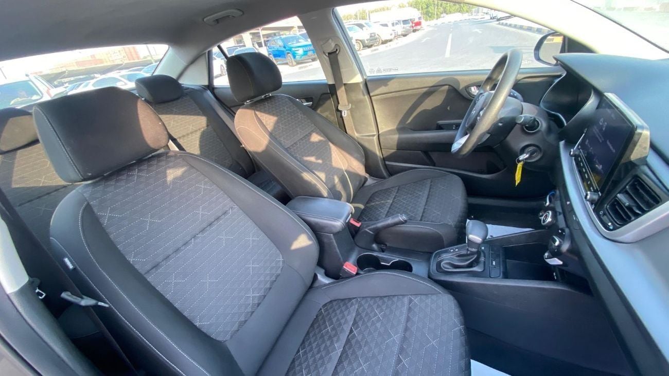 كيا ريو MPI 1.6L Sedan