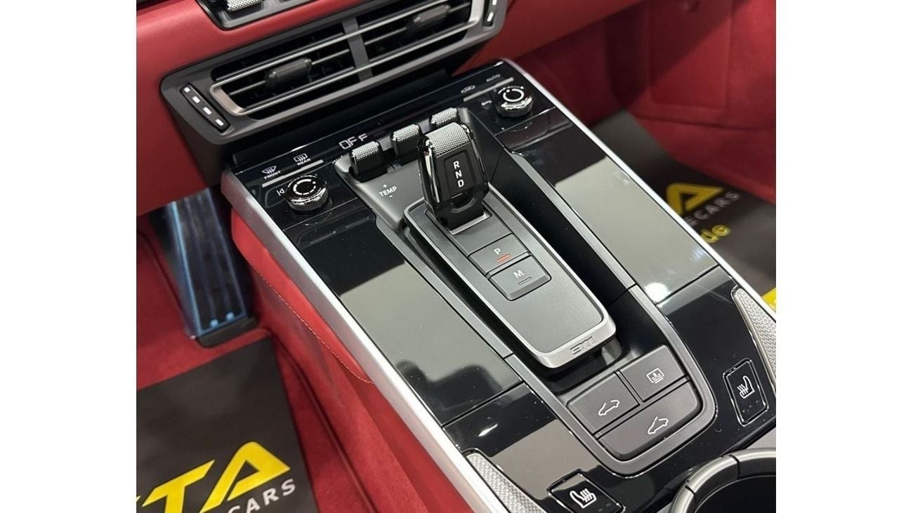 Porsche 911 *Brand New* 2024 Porsche 911 Turbo, 2026 Porsche Warranty, Delivery Kms, Full Options, GCC