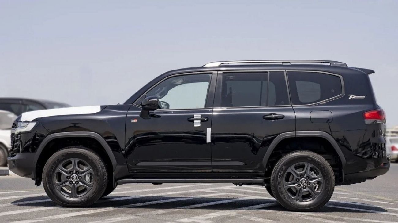 تويوتا لاند كروزر GR-S