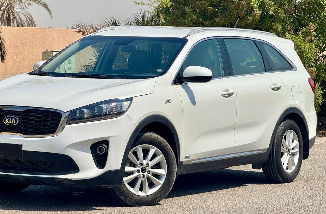 Kia Sorento Std 2.5L AWD 750-Monthly l GCC l Cruise, Camera, AWD l Accident Free