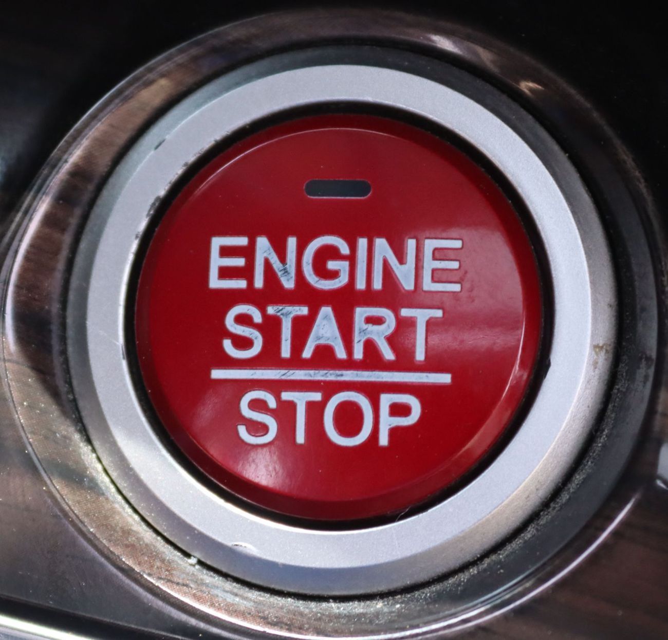 Honda CRV EX 2.4L HONDA CR-V - 2015 GCC edition, accident-free, in excellent condition with a mileage of 136,0