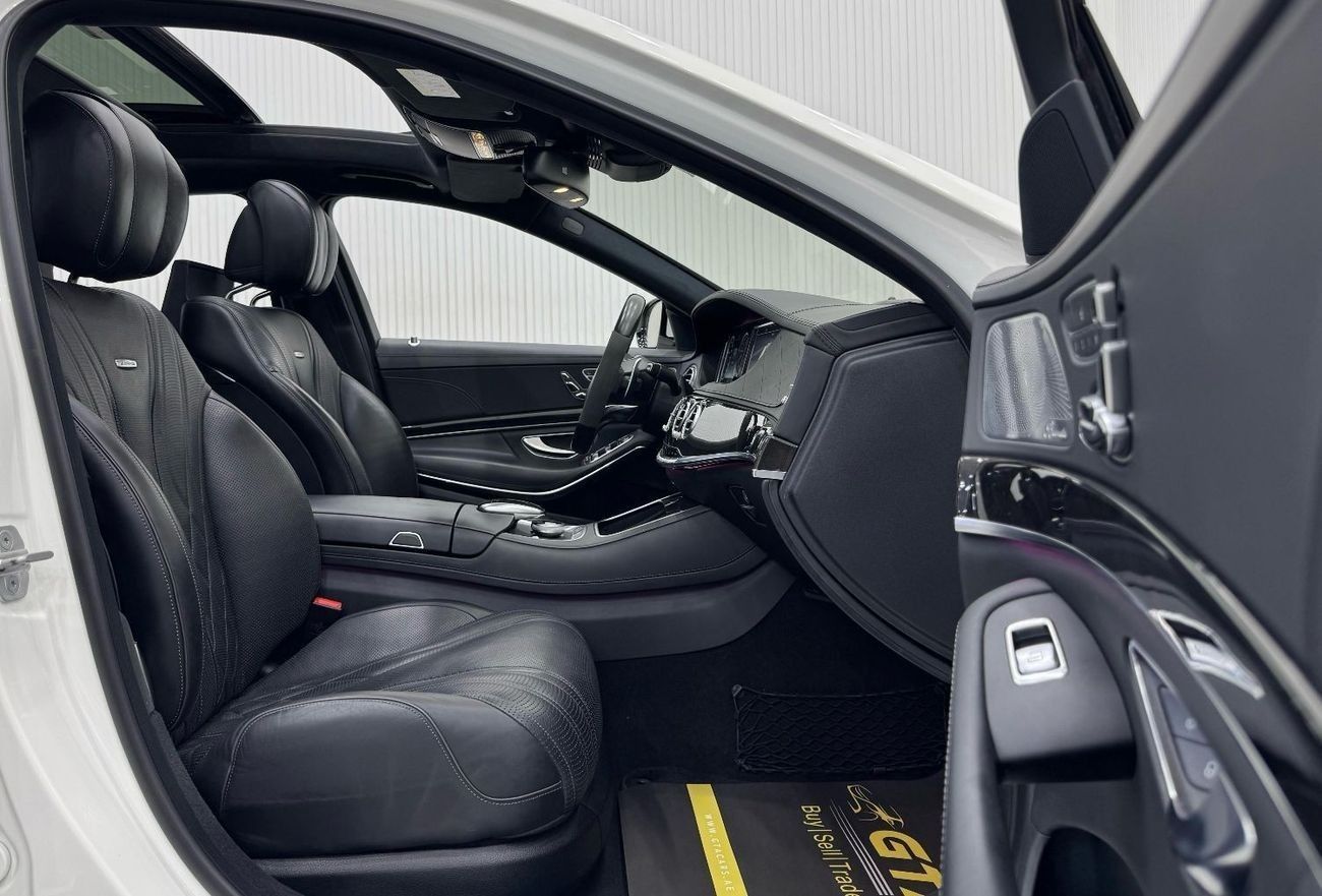 Mercedes-Benz S 63 AMG Std 5.5L 2016 Mercedes Benz S63 AMG, Full Service History, Fully Loaded, Excellent Condition, 6 Butt