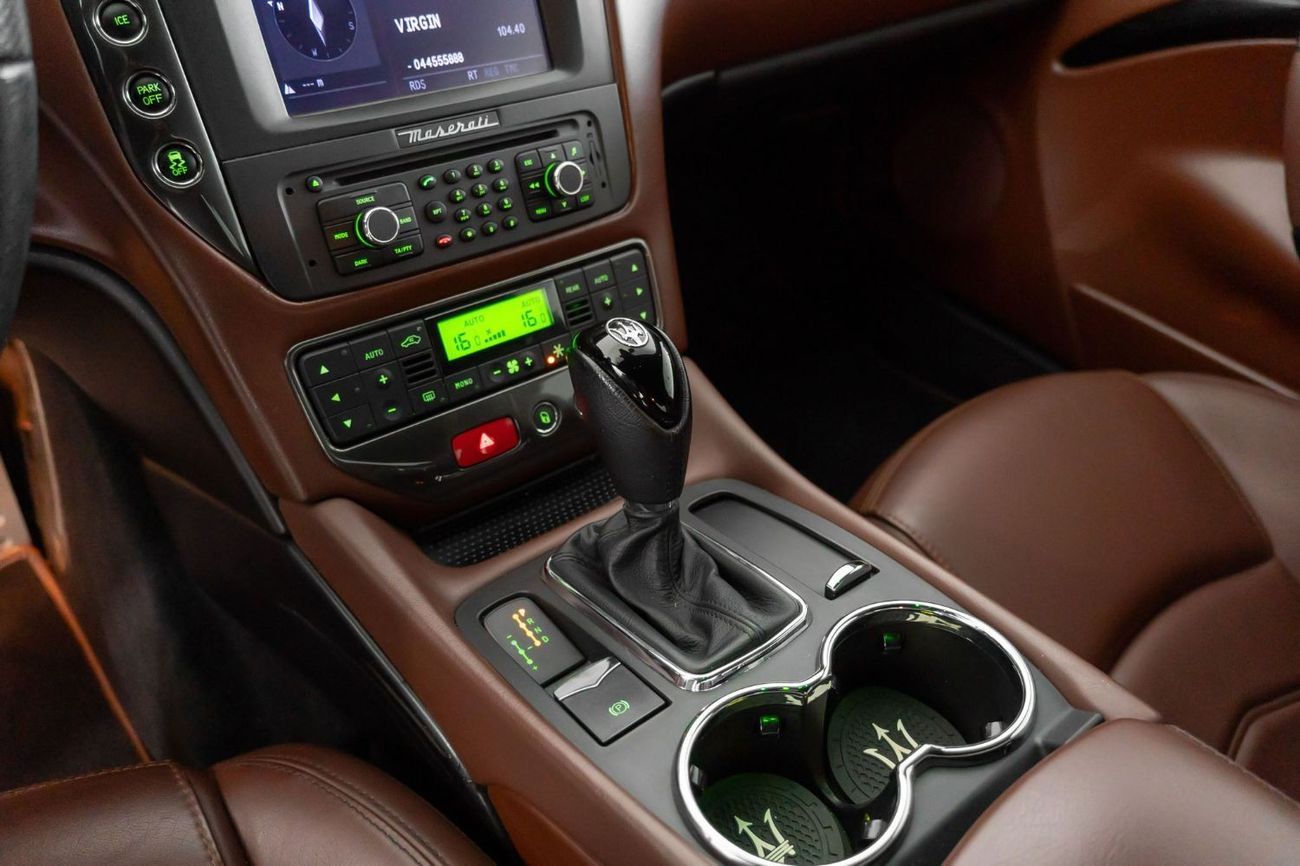 Maserati Granturismo 2016 Maserati Gran Turismo Sport / Full Service History