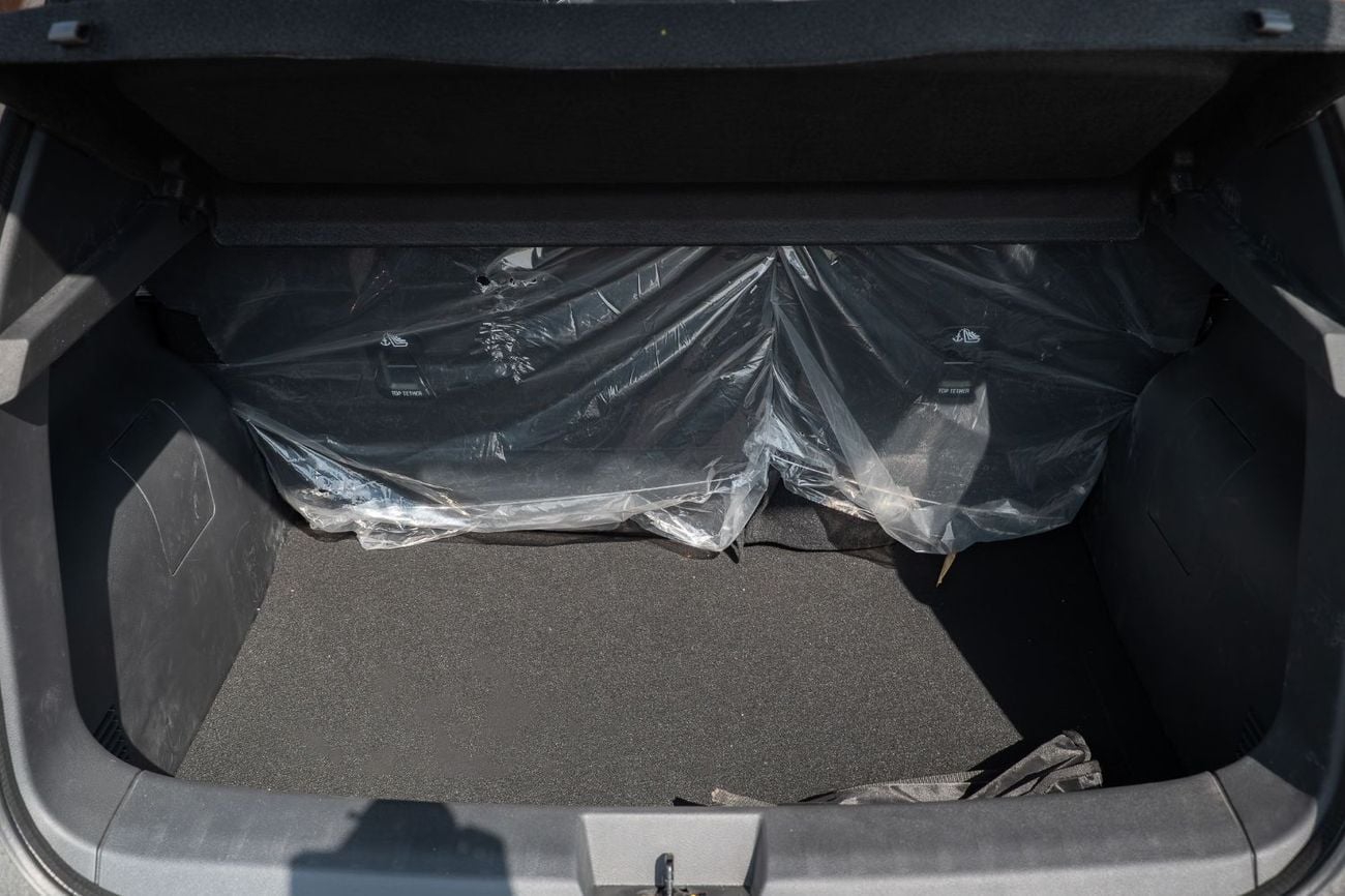 نيسان ماغنيت SL