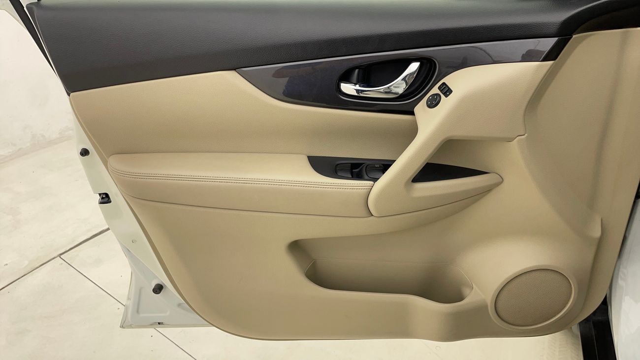 نيسان إكس تريل S 2.5 | بدون دفعة مقدمة | اختبار القيادة في المنزل