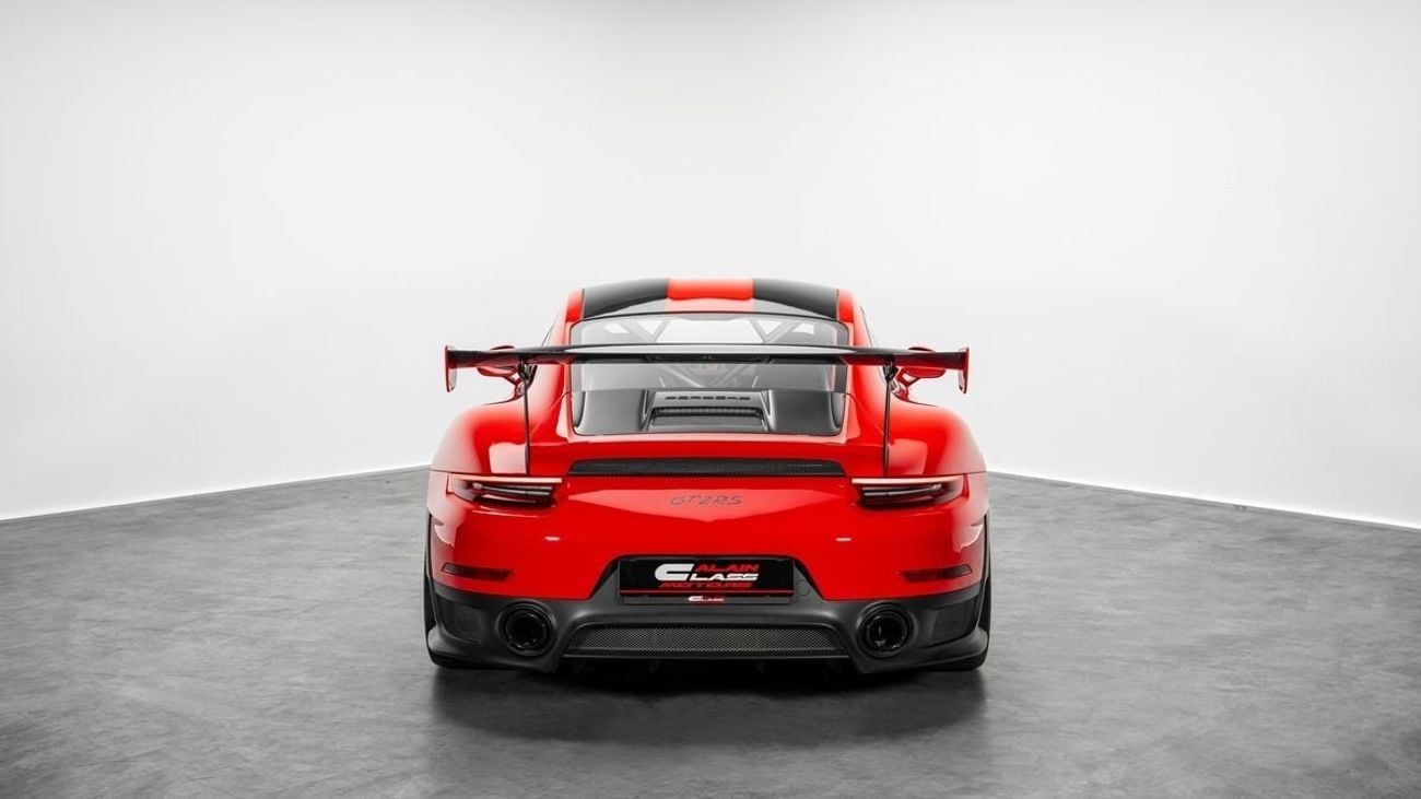 Porsche 911 - 2018 - GCC