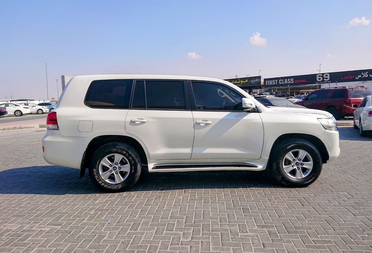 Toyota Land Cruiser EXR 4.0L AWD