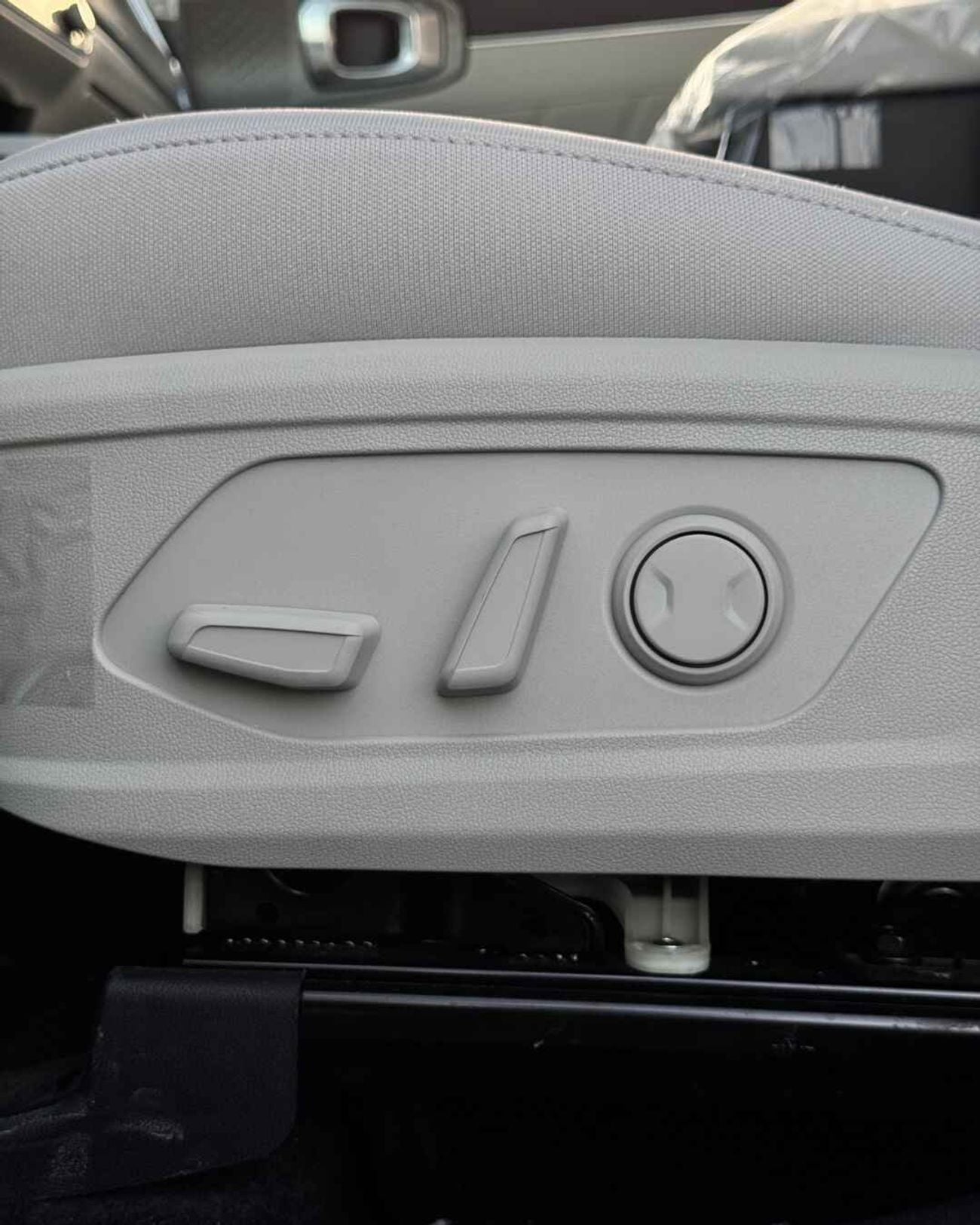 Kia Sorento 1.6T (HYBRID) - 2025 MODEL -MID OPTION