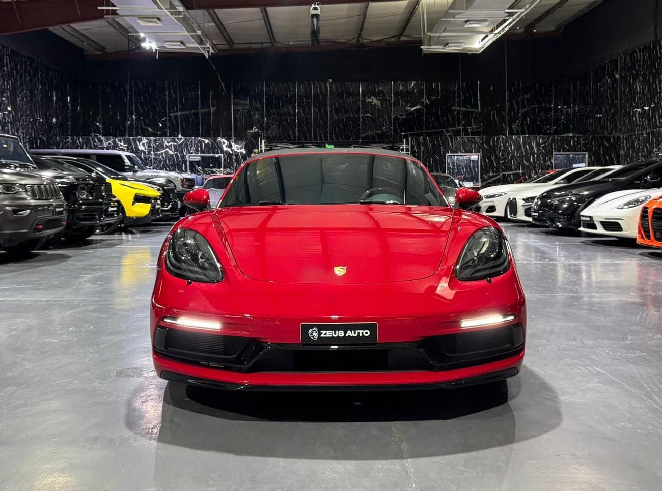 بورش بوكستر 718 GTS 4.0L A/T