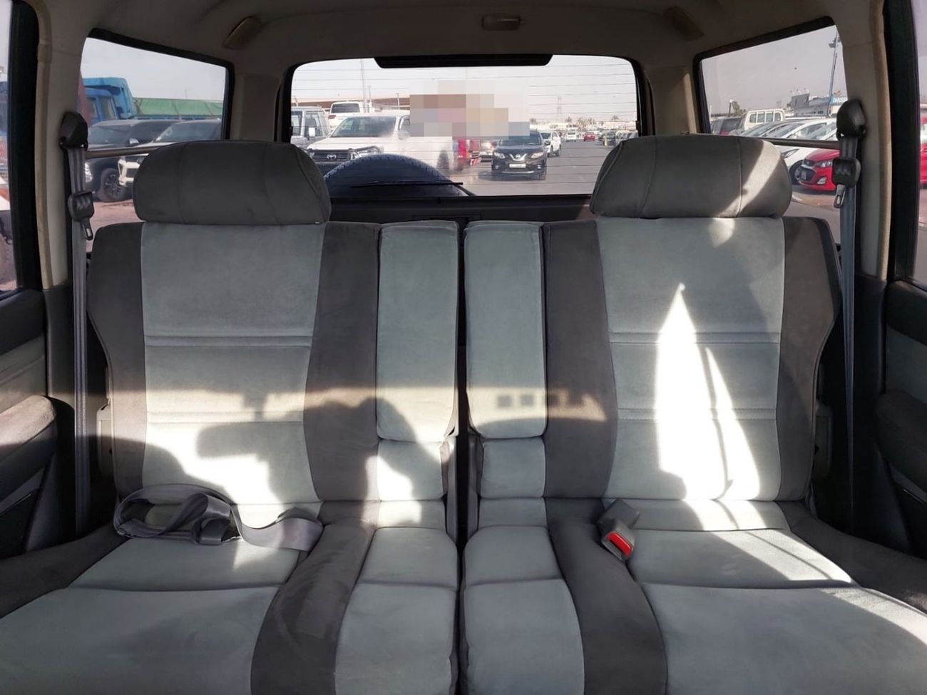 تويوتا لاند كروزر TOYOTA LAND CRUISER JEEP RIGHT HAND DRIVE (PM4639)