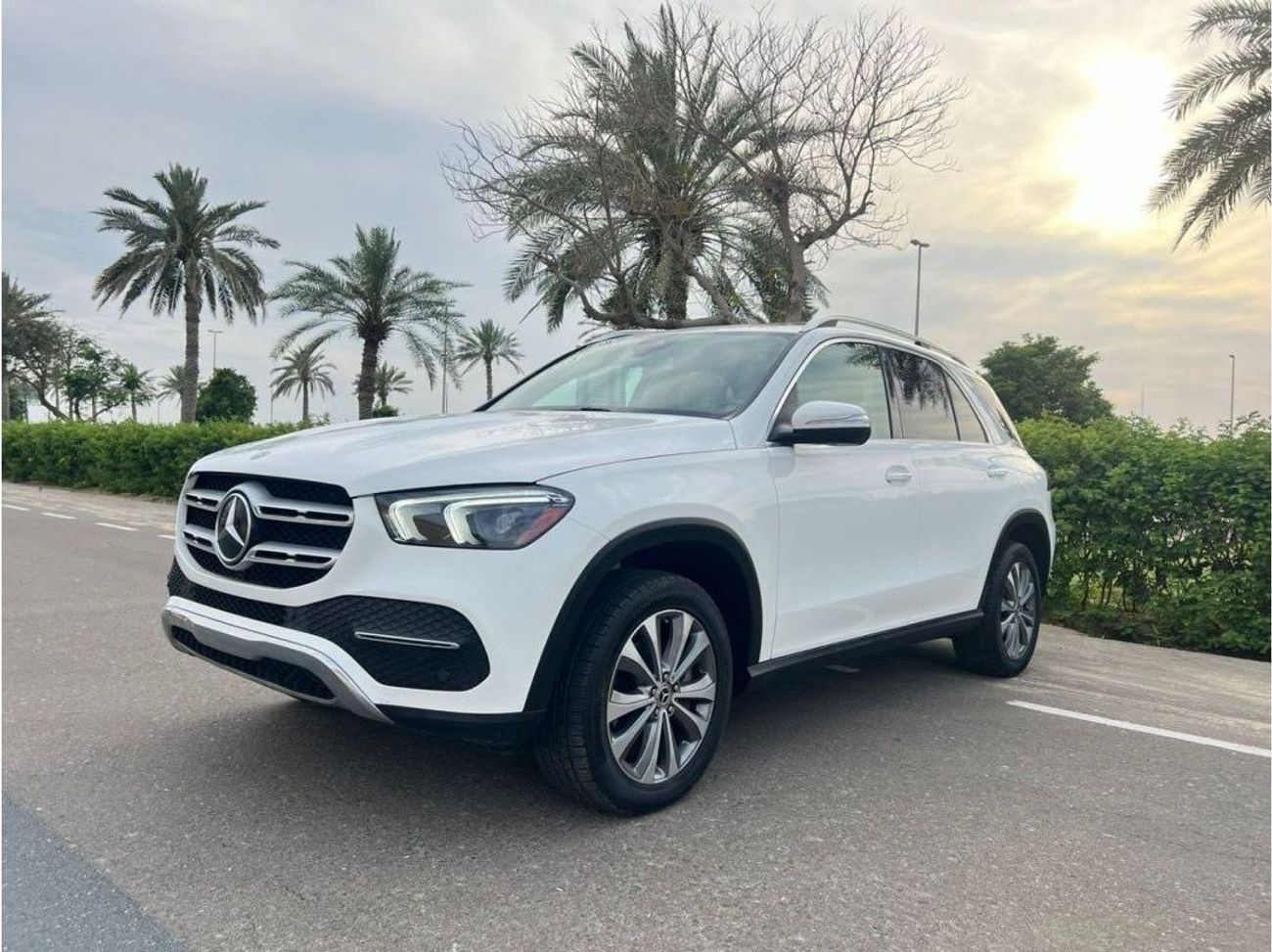 Mercedes-Benz GLE 350 2020 MERCEDES BENZ GLE 350 4MATIC // 2.0L // 36200 mileage// NEAT AND CLEAN // EXCELLENT CONDITION