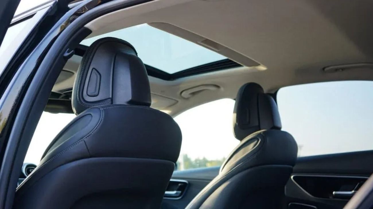 مرسيدس بنز C 200 بريميوم MERCEDES C200