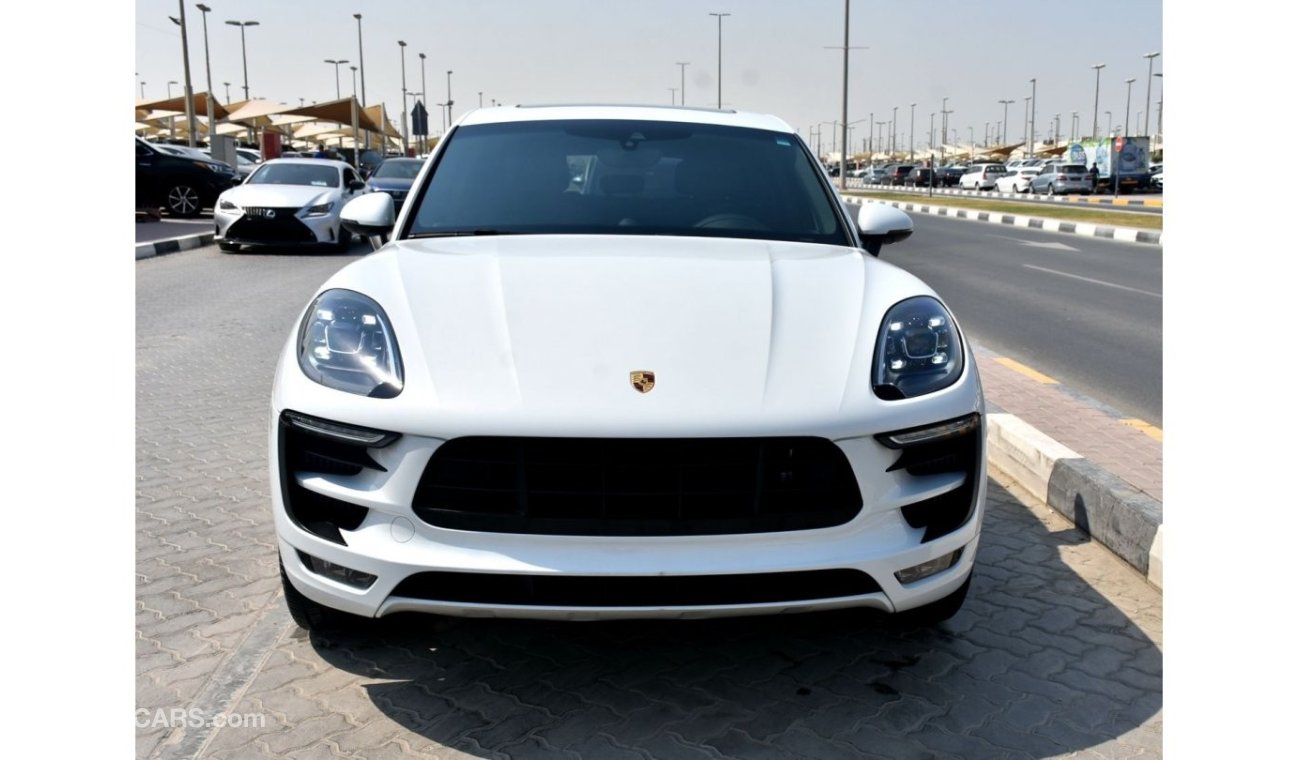 Porsche Macan GTS 2018 / CLEAN CAR / WITH WARRANTY