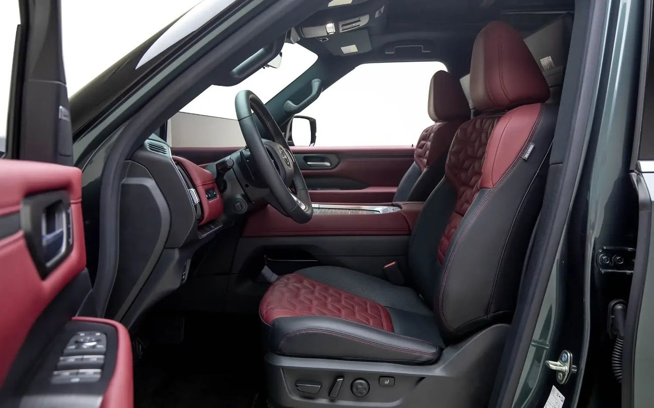 نيسان باترول LE Platinum - GCC Spec - With Warranty