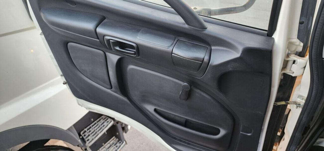 Hino 700 Series 4041 6x4 30TON 2024YM