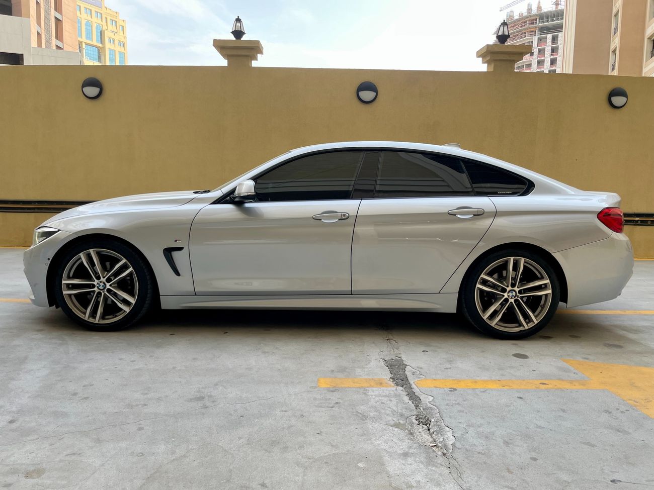 بي أم دبليو 420i M Sport 2.0L