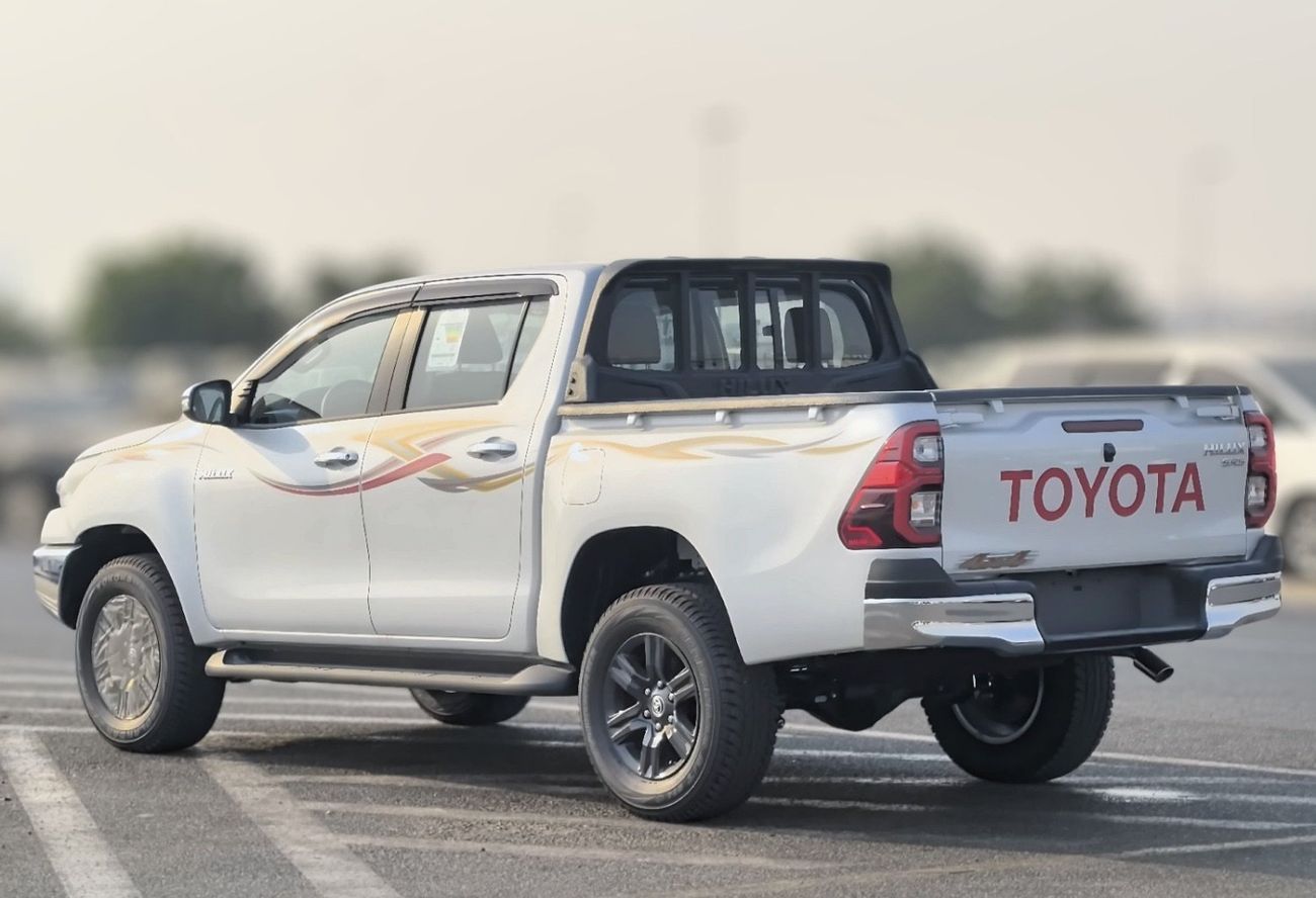 Toyota Hilux D/CAB,PICKUP,2.7L,4X4,DIGITAL AC,WOODEN INTERIOR,BLIND SPOT,DVD+CAMERA,DIFF LOCK,M/T, 2 COOL BOX,202