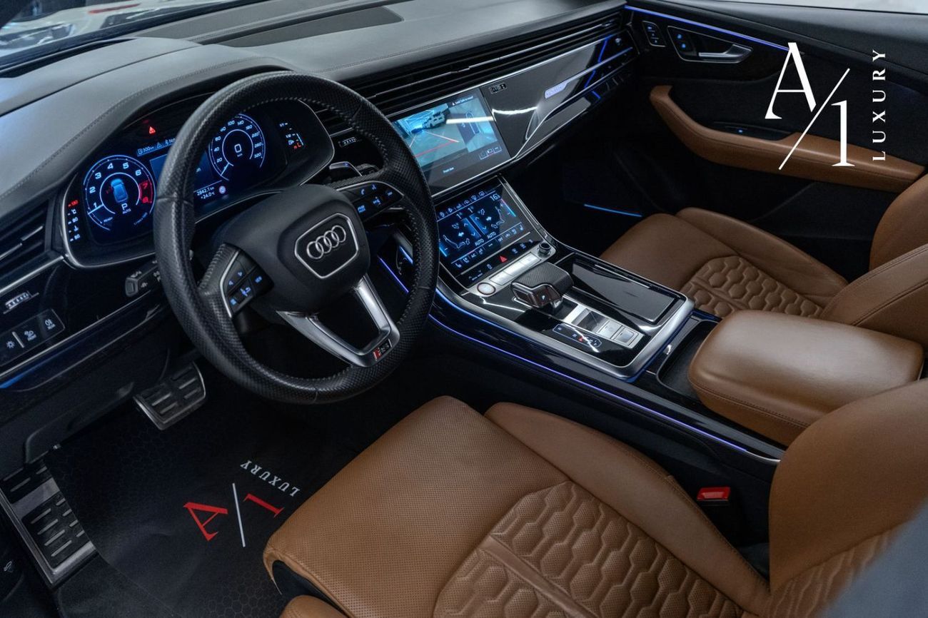 Audi RS Q8 TFSI quattro 4.0L 2020 Audi RSQ8 Quattro Sportback, Warranty, Full Service History, Full Options