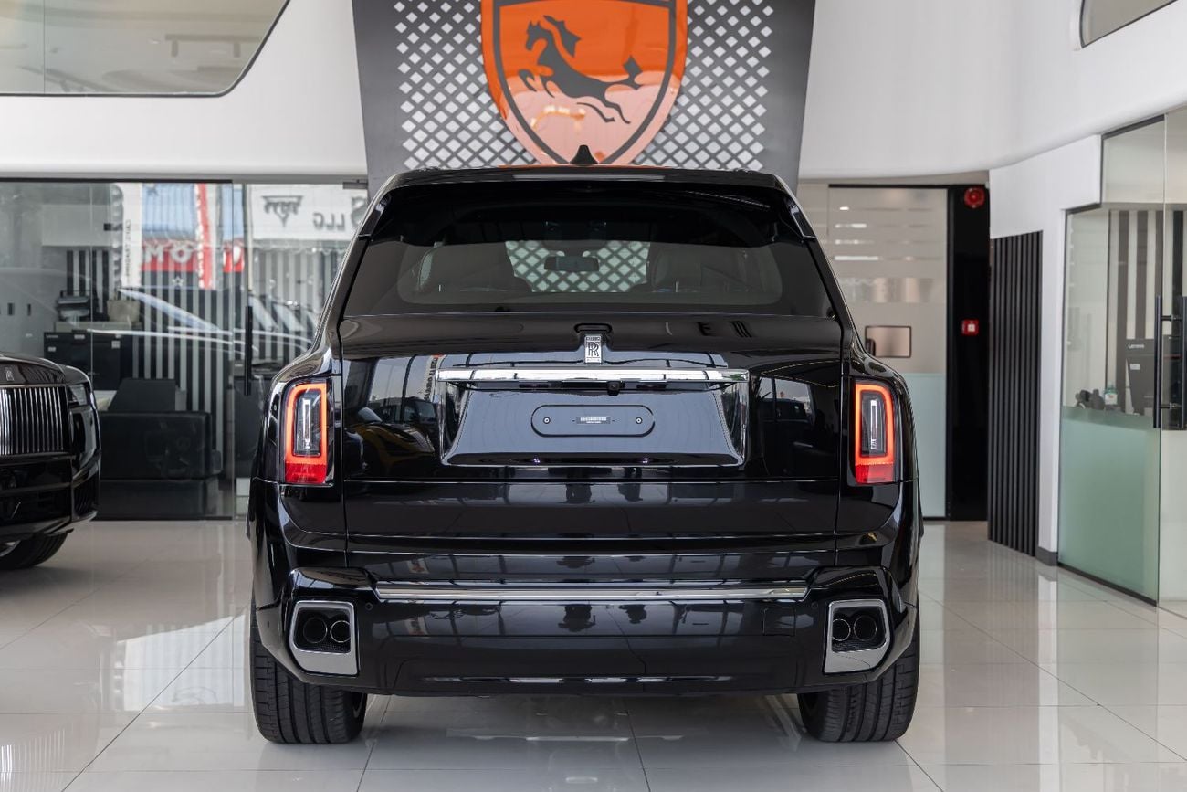 Rolls-Royce Cullinan ROLLS-ROYCE CULLINAN | SILVER BADGE | FULL OPTIONS | BESPOKE SOUND SYSTEM | EUROPEAN SPECS | 2026