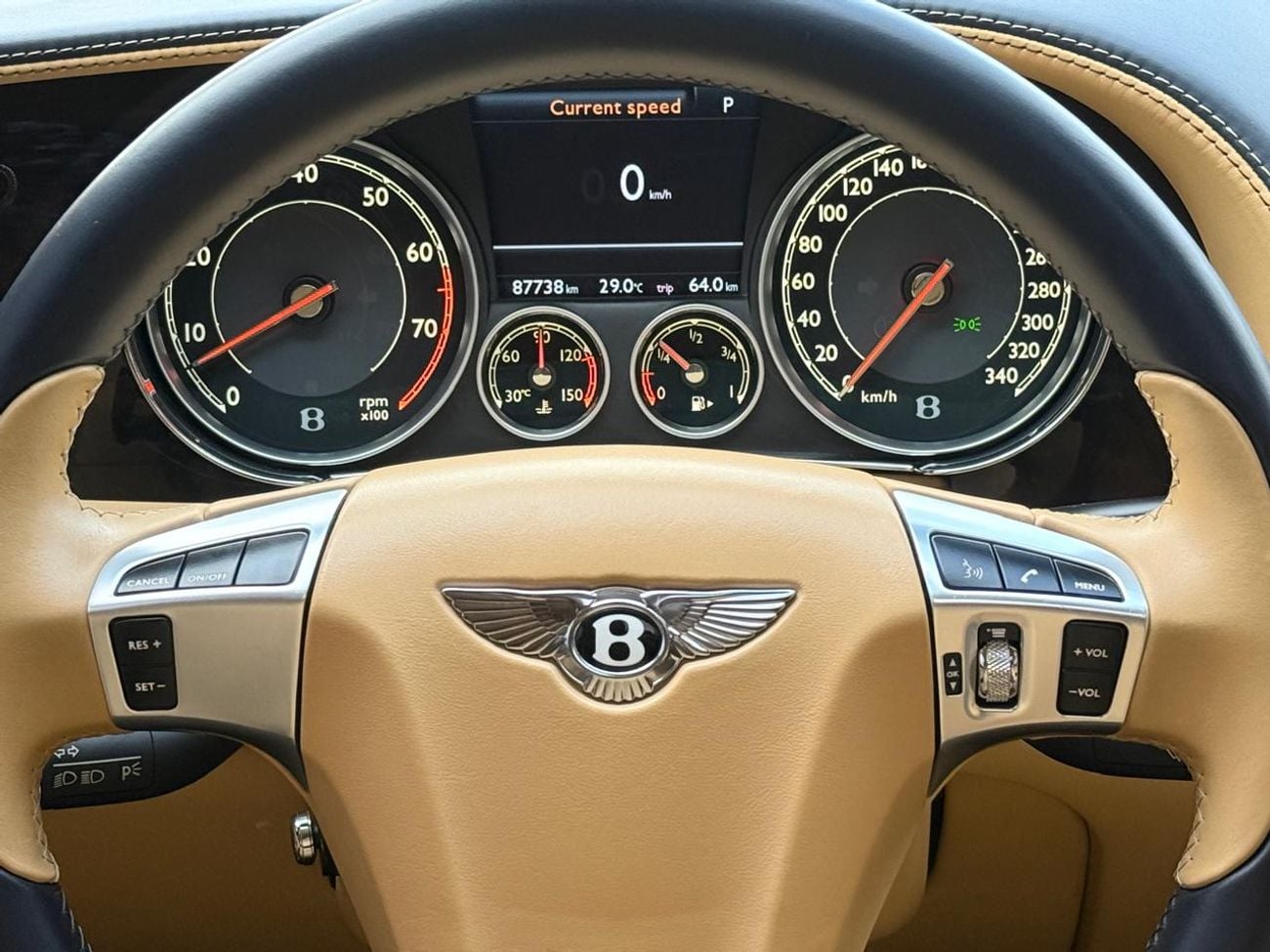 بنتلي فلاينج سبور Bentley Flying Spur W12 Speed 2014 - GCC Specs - Impeccable Condition Original Paint Service History