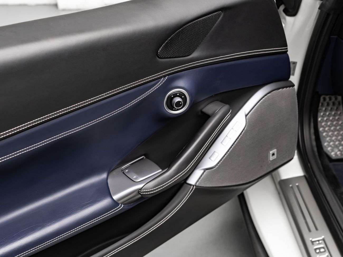 Ferrari Portofino Std 3.9L 2018 Ferrari Portofino, Ferrari Warranty, Full Service History, Low KMs, GCC