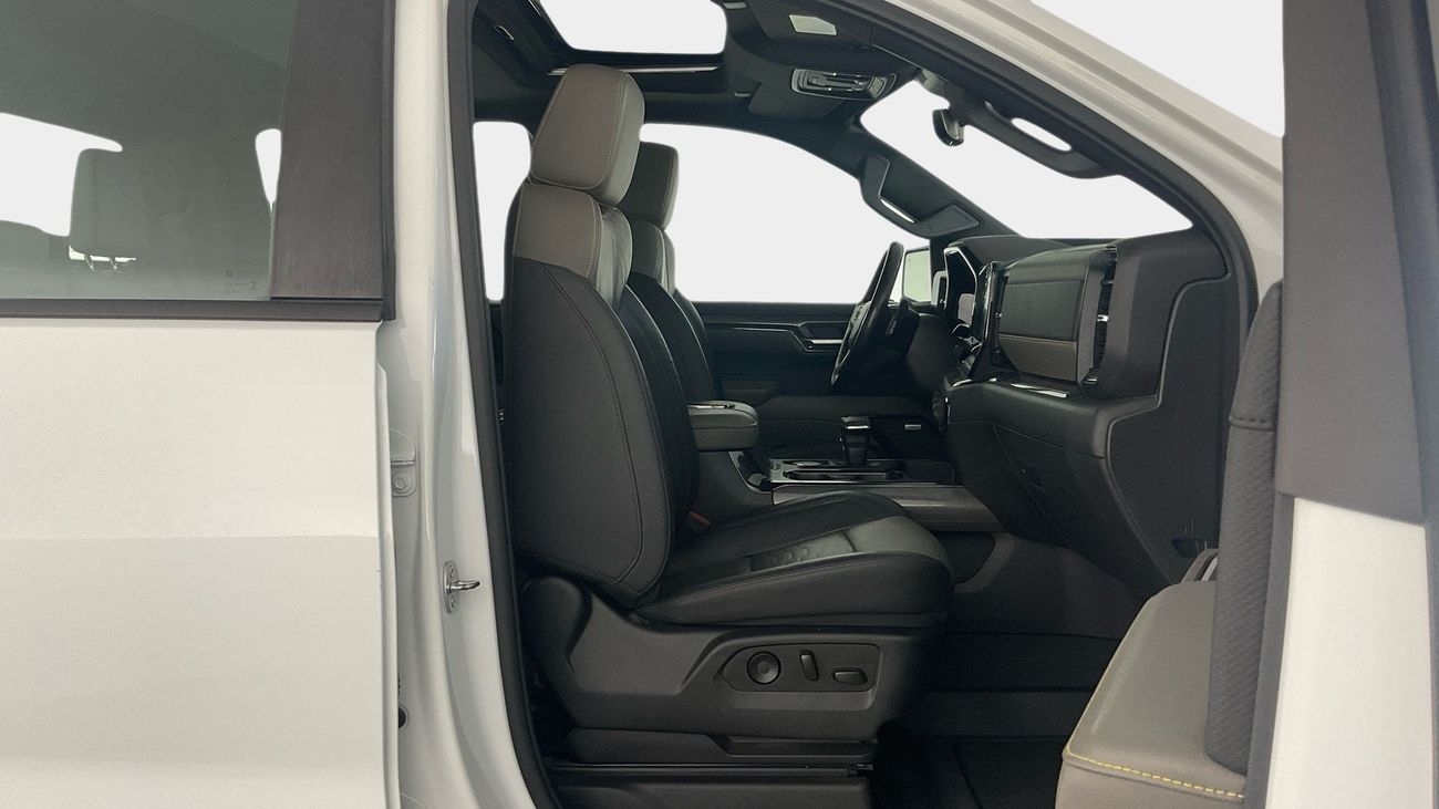 Chevrolet 1500 ZR2 | upto AED 20,000 Ramadan Discount | Guaranteed Warranty | 0 Down Payment