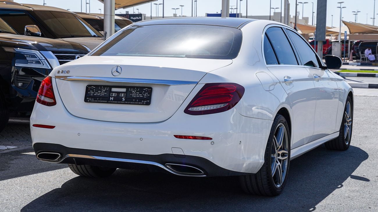 مرسيدس بنز E300