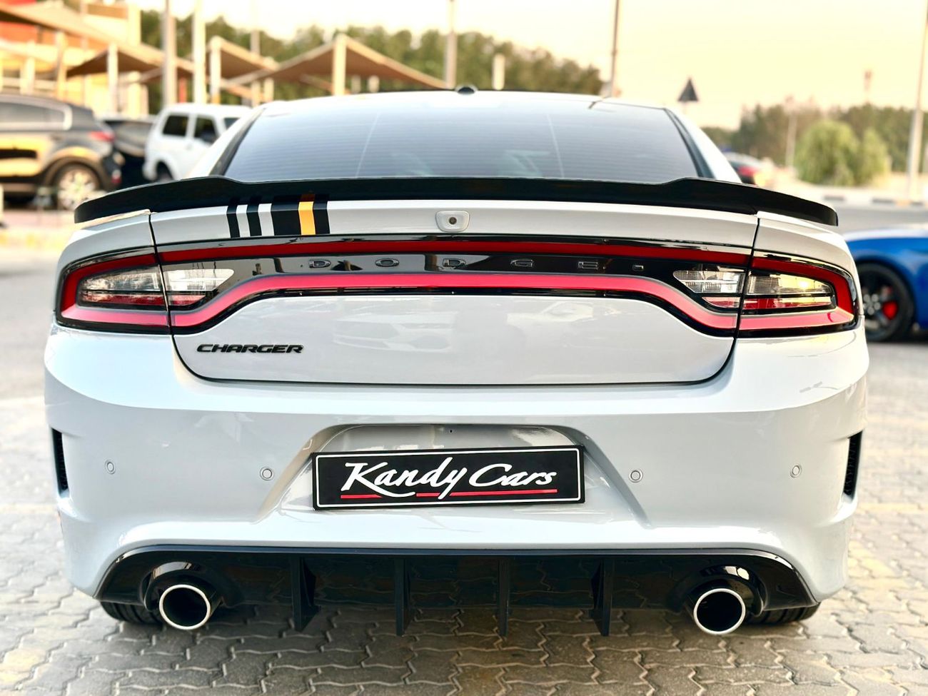 دودج تشارجر SXT 3.6L | Monthly 1300/- | 0% DP | Fog Lights | Custom Leather Seats | # 40127