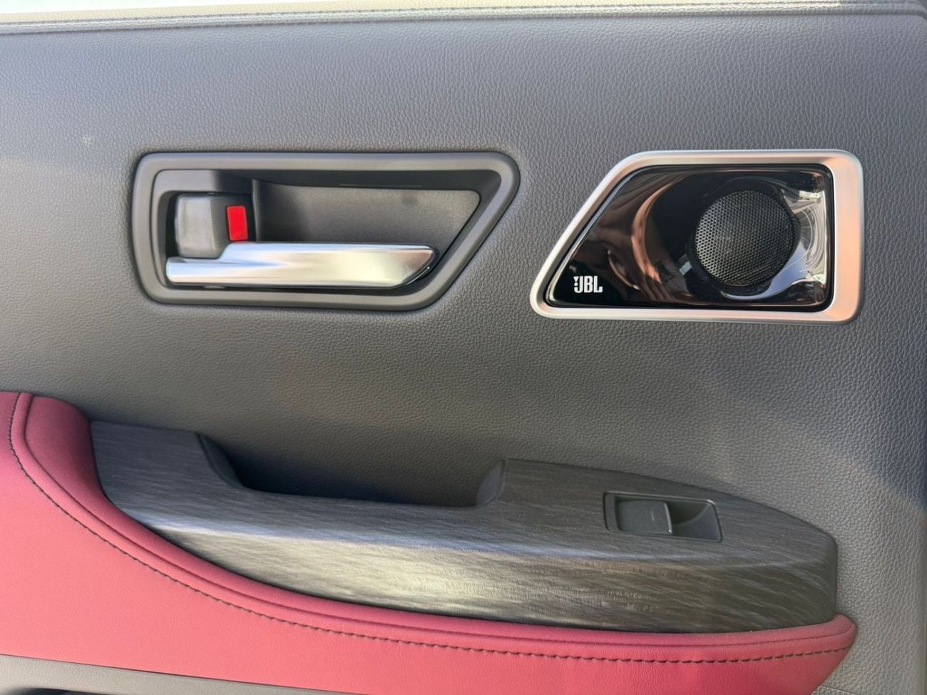 Toyota Land Cruiser GR-S 3.3L