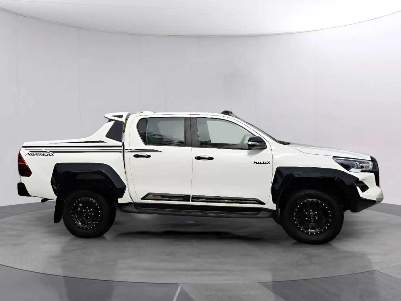 Toyota Hilux ADVENTURE 4X4 Diesel 2.8L Right Hand Drive (RHD)