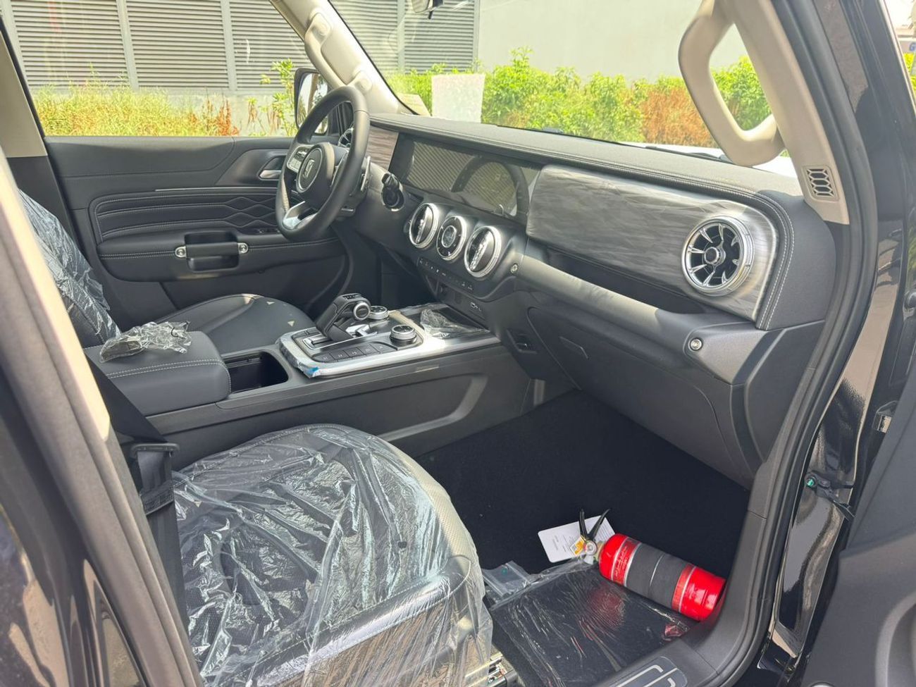 Tank 300 2.0L TURBO PETROL AUTOMATIC TRANSMISSION