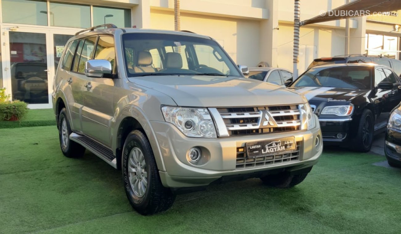 Mitsubishi Pajero Gulf Dye Agency No. 2, cruise control, rear camera, remote control, in excellent condition, you do n