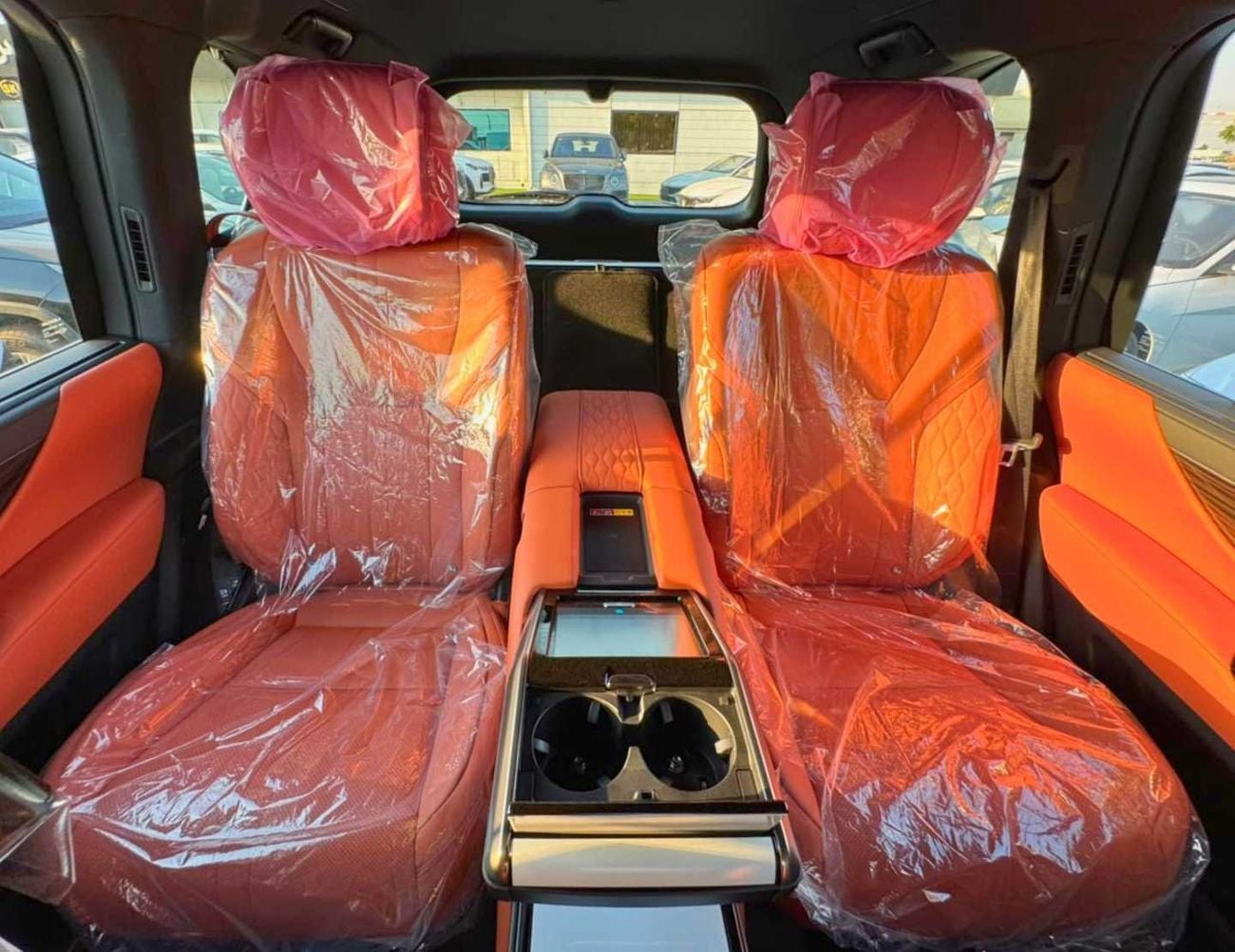 Lexus LX700h VIP HYBRID || 3.5L V6 | RADAR | 360*CAMERA | SUNROOF | REAR ENTERTAINMENT SCREEN (CODE # L7V)