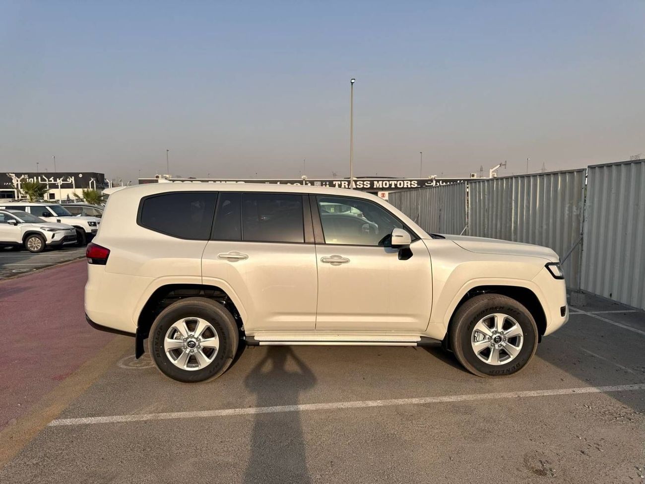 Toyota Land Cruiser 2025 TOYOTA LAND CRUISER 300 GX 3.5L PETROL (RIGHT HAND DRIVING) GX 5-SEATS BRAND NEW 0KM